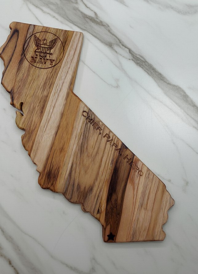 California state-shaped Teak Charcuterie or Cutting Board, Serving Tray, personalized - Image 11